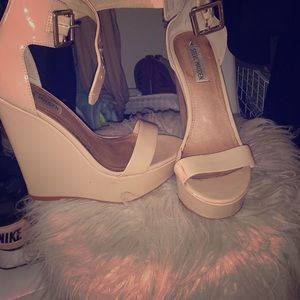 Steve Madden heels. Only worn 3 times. Size 7